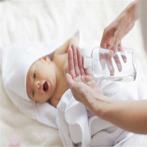 中国试管婴儿代孕中心_孕妇能吃枇杷花水吗